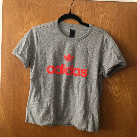 adidas Tops - Adidas crop tee shirt - L